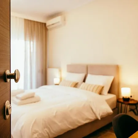 Cozy Housenest Serres